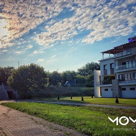 Moment Apartments Szolnok Eksteriør billede