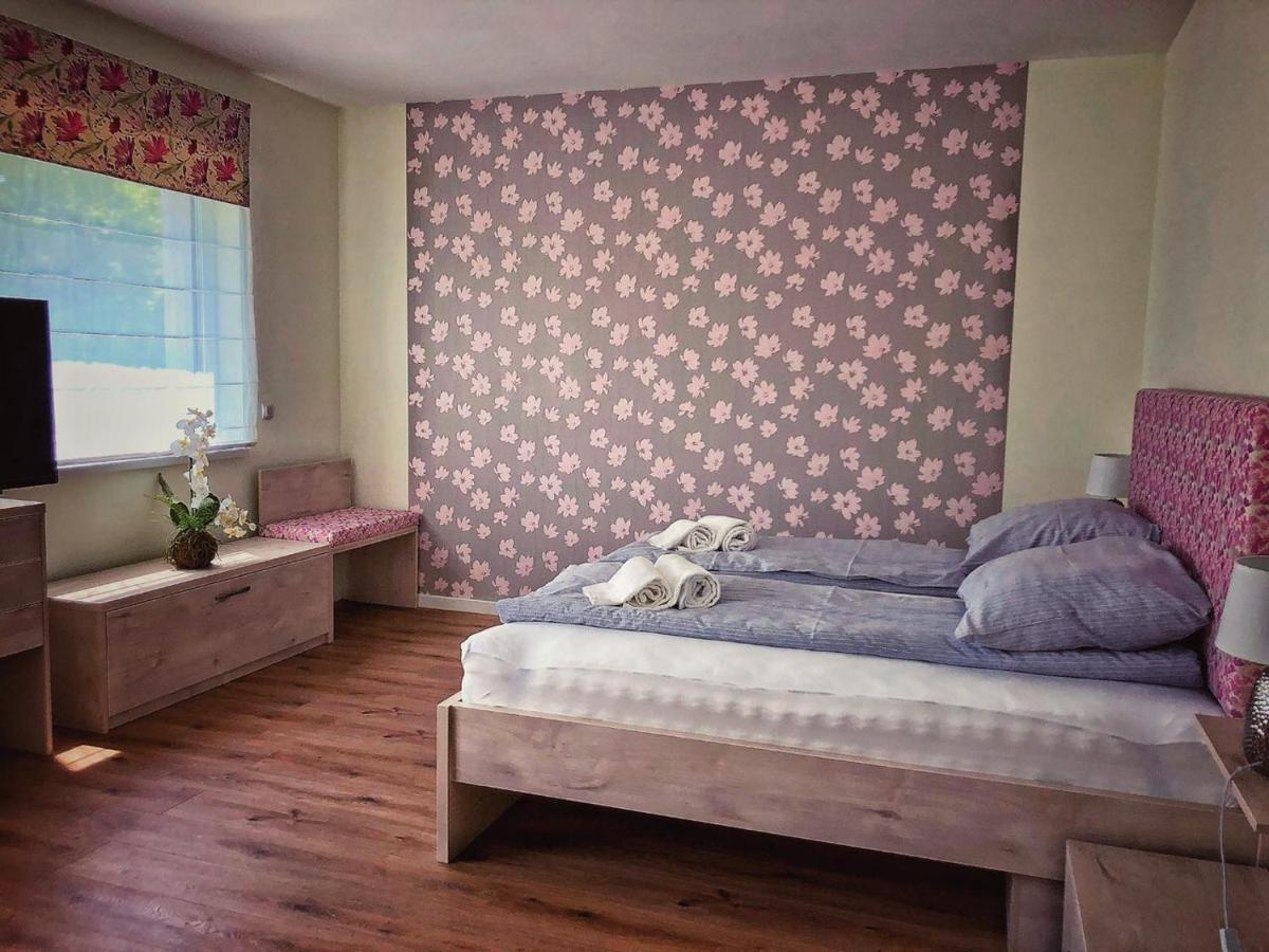 Moment Apartments Szolnok Eksteriør billede